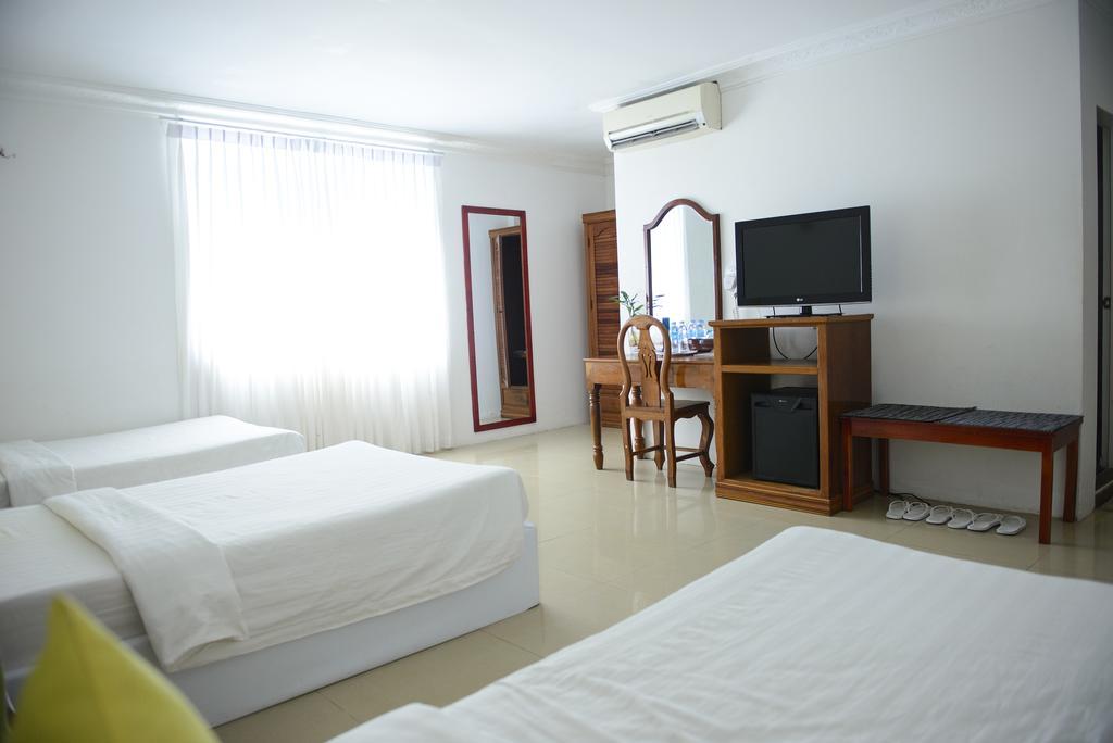 Oc Hotel Sihanoukville Dış mekan fotoğraf